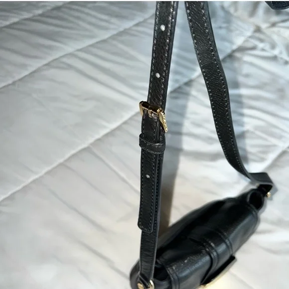 Michael Kors Black Crossbody Bag with Gold Clasp - Picture 9 of 15